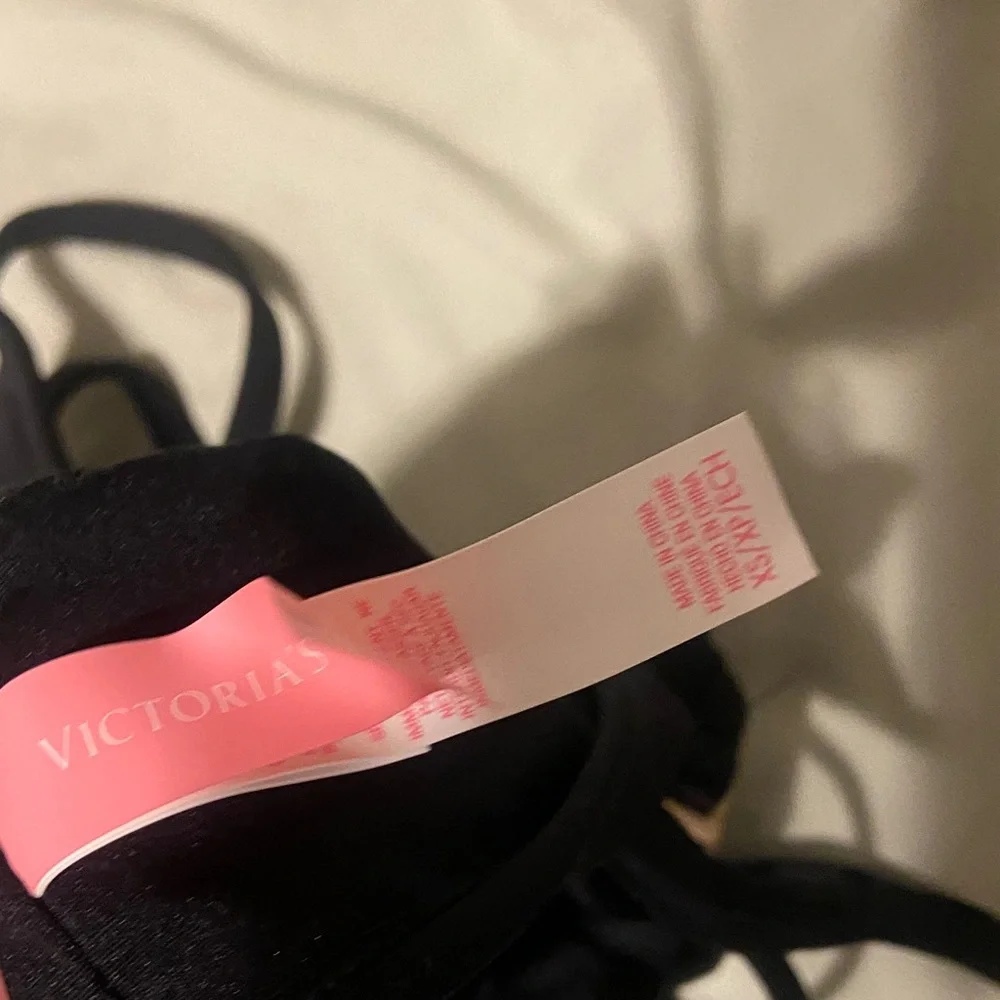 Victoria's Secret Black Strappy Bikini Top - Picture 6 of 8